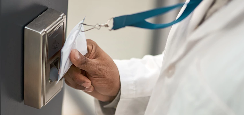 Commercial Locksmith For Rekey in Rio Linda, CA