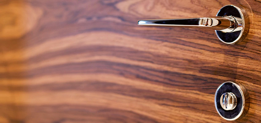 On Demand Locksmith For Key Fobs Repair in Rio Linda, California