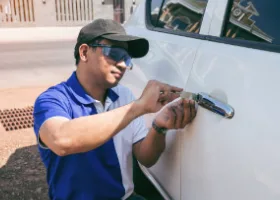 Car Locksmith in Rio Linda, CA